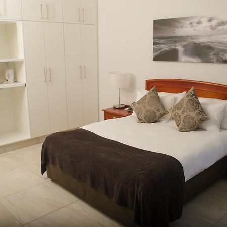 The Point Hotel & Spa Mossel Bay Extérieur photo