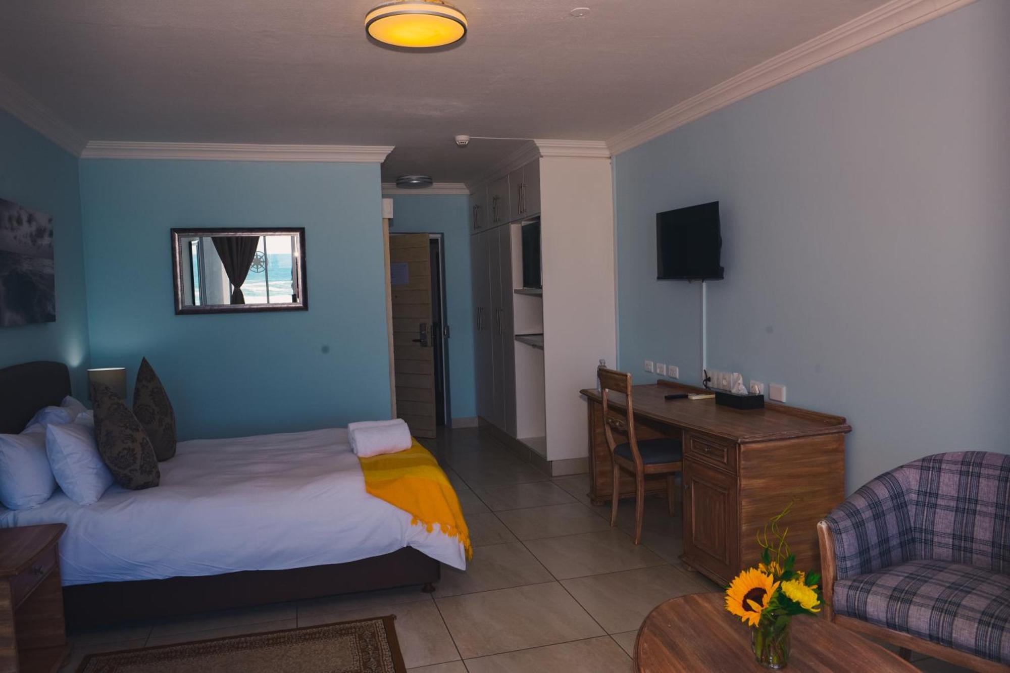 The Point Hotel & Spa Mossel Bay Extérieur photo