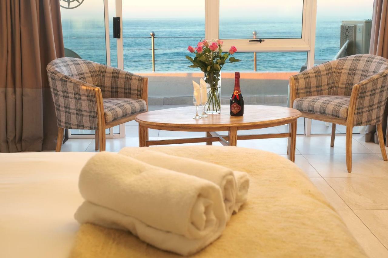 The Point Hotel & Spa Mossel Bay Extérieur photo