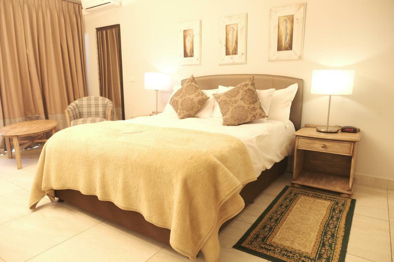 The Point Hotel & Spa Mossel Bay Extérieur photo